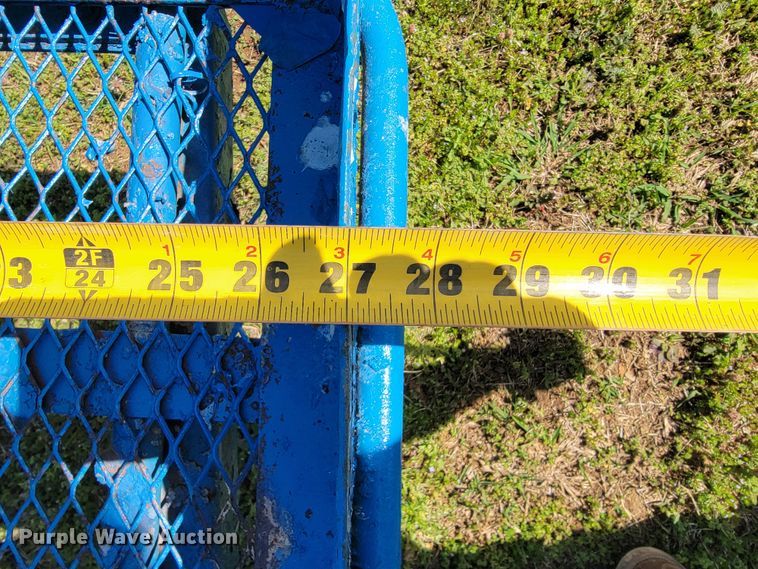 image for item JL9635 2000 Genie S60 boom lift