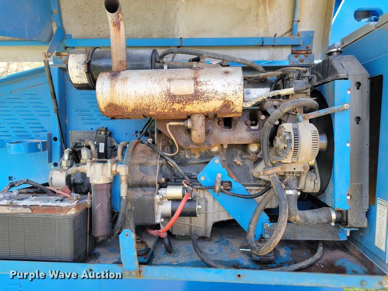 image for item JL9635 2000 Genie S60 boom lift