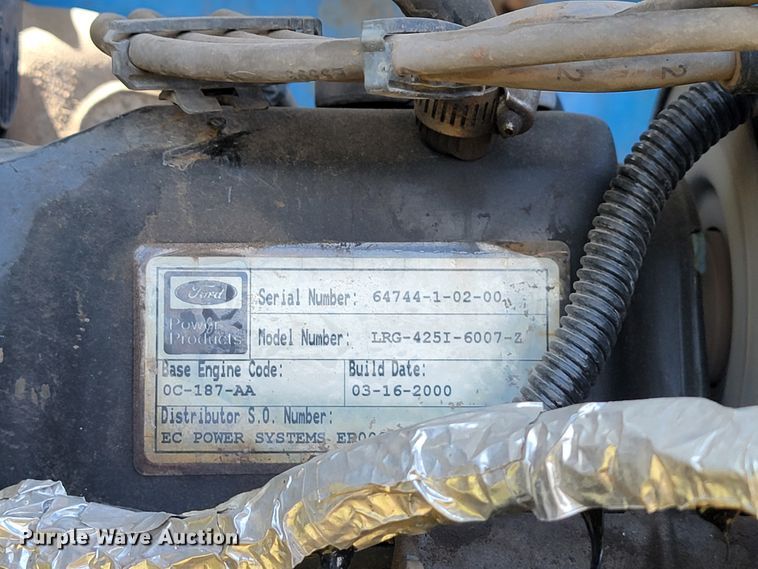 image for item JL9635 2000 Genie S60 boom lift