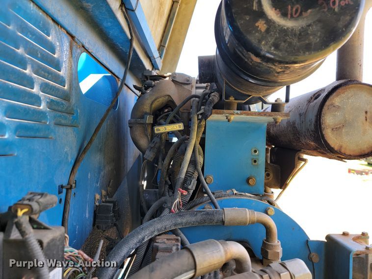 image for item JL9635 2000 Genie S60 boom lift