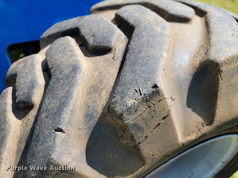 image for item JL9635 2000 Genie S60 boom lift