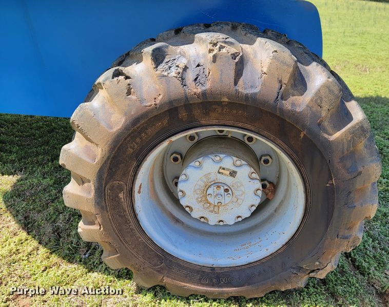 image for item JL9635 2000 Genie S60 boom lift