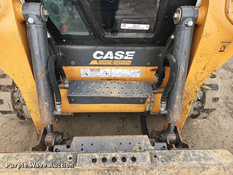 image for item JM9134 2018 Case TR270  tracked skid steer loader