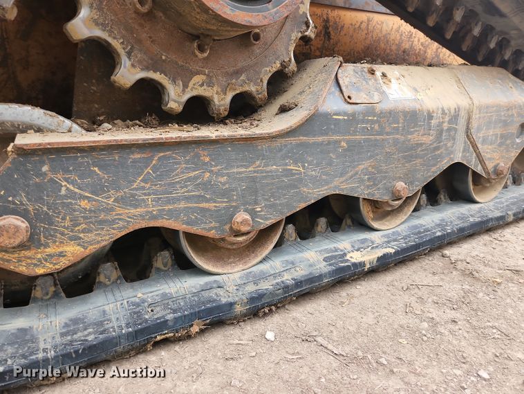 image for item JM9134 2018 Case TR270  tracked skid steer loader