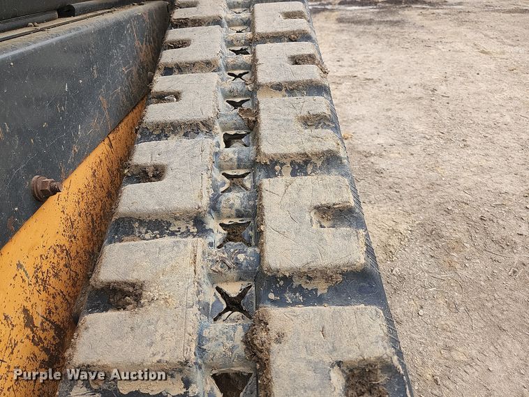 image for item JM9134 2018 Case TR270  tracked skid steer loader