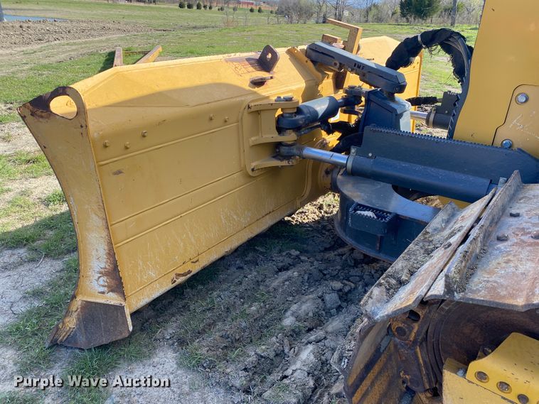 image for item JN9265 2013 John Deere 700K  pipelayer