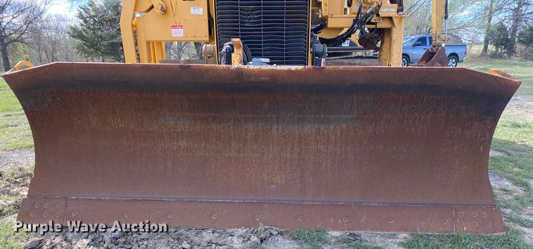 image for item JN9265 2013 John Deere 700K  pipelayer