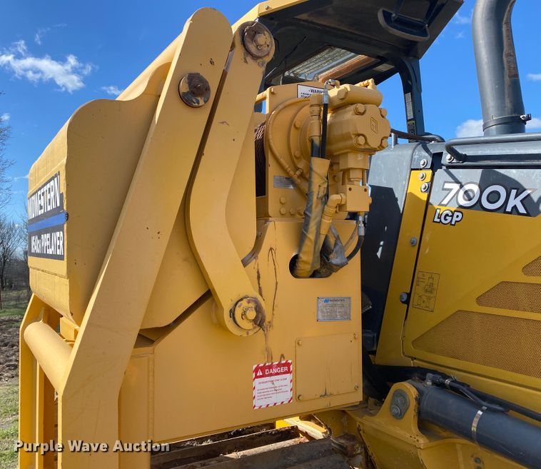 image for item JN9265 2013 John Deere 700K  pipelayer