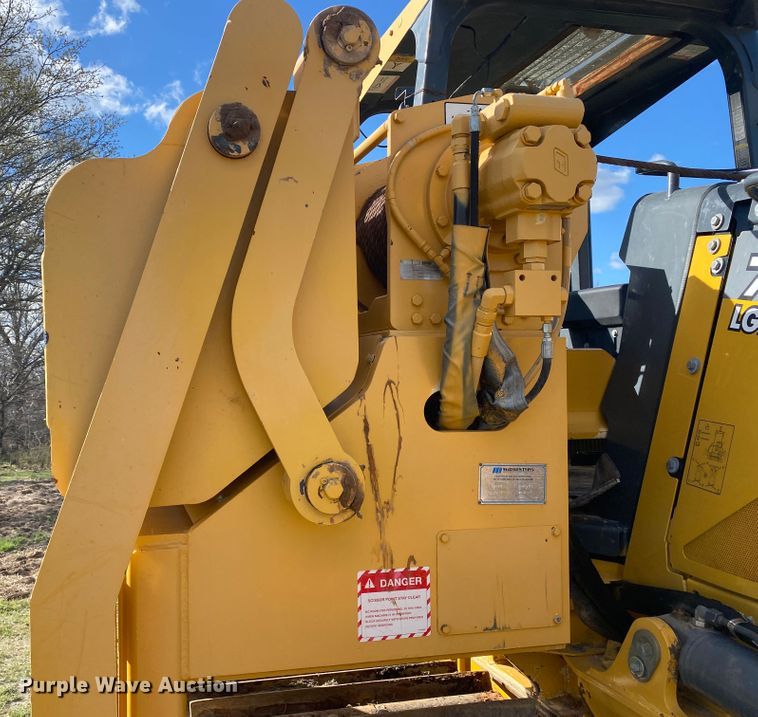 image for item JN9265 2013 John Deere 700K  pipelayer