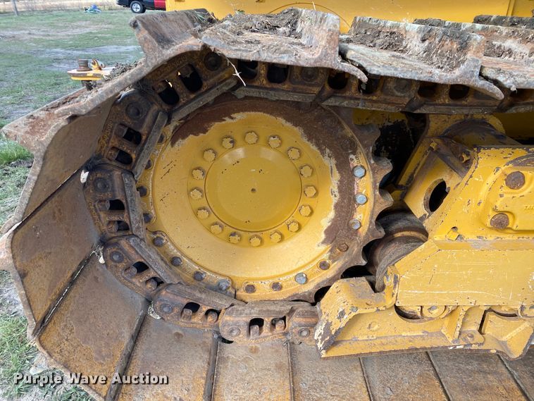 image for item JN9265 2013 John Deere 700K  pipelayer