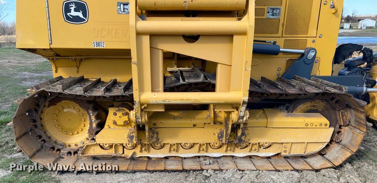 image for item JN9265 2013 John Deere 700K  pipelayer