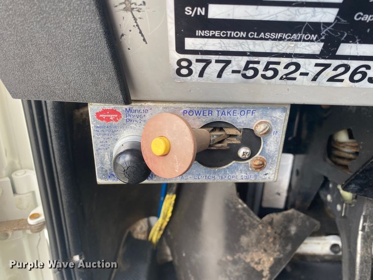 image for item JN9285 1998 Freightliner FL112  crane truck