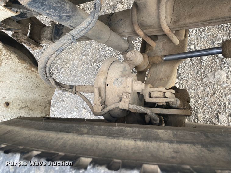 image for item JN9285 1998 Freightliner FL112  crane truck