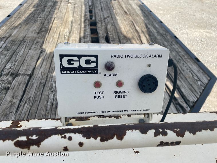 image for item JN9285 1998 Freightliner FL112  crane truck