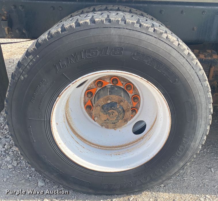 image for item JN9285 1998 Freightliner FL112  crane truck