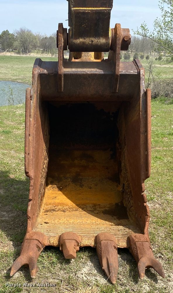 image for item JN9290 2012 Komatsu PC360LC-10  excavator