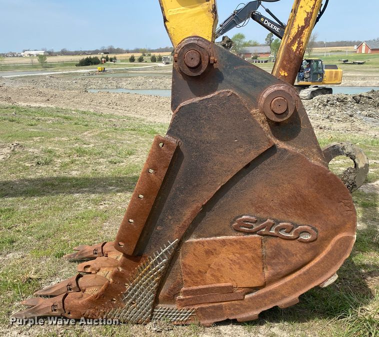 image for item JN9290 2012 Komatsu PC360LC-10  excavator