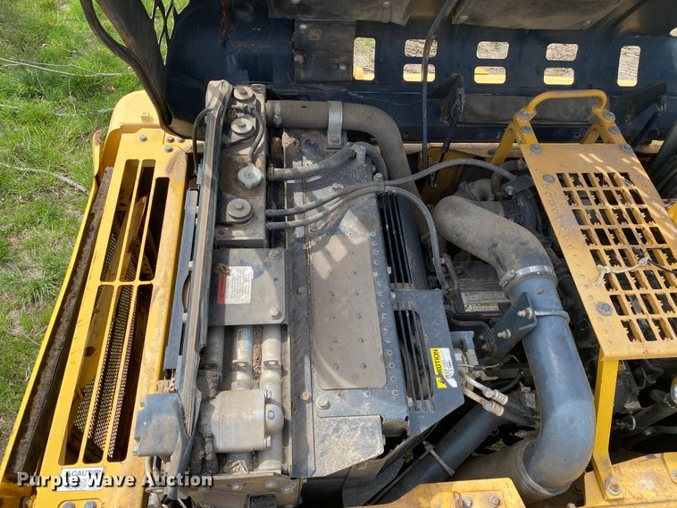 image for item JN9290 2012 Komatsu PC360LC-10  excavator