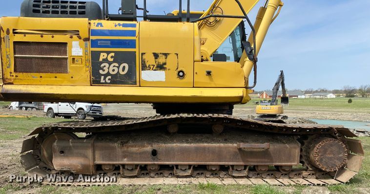 image for item JN9290 2012 Komatsu PC360LC-10  excavator