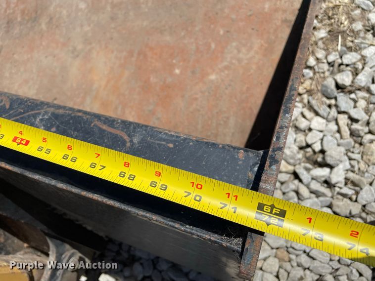 image for item JR9836 2014 Caterpillar 226B3  skid steer loader