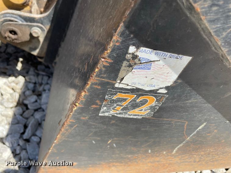 image for item JR9836 2014 Caterpillar 226B3  skid steer loader