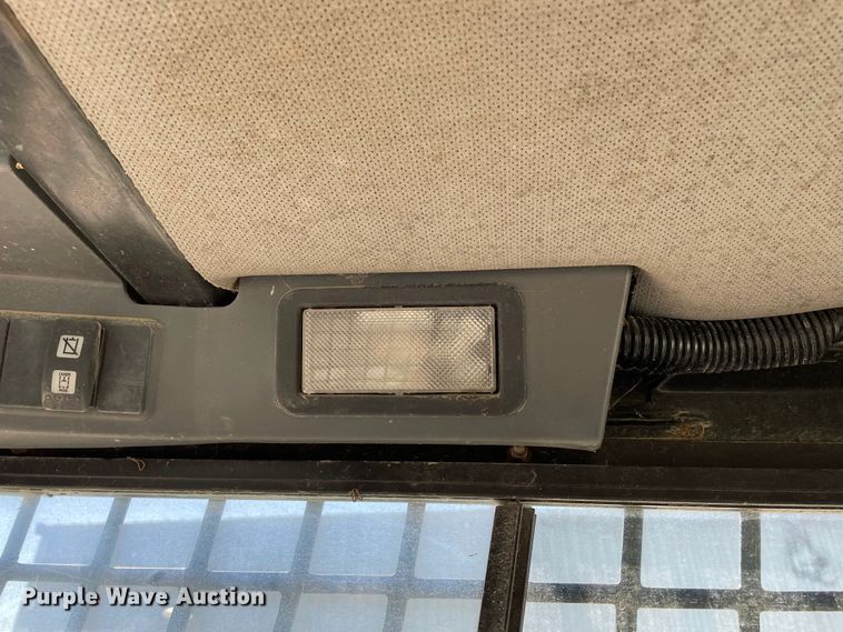 image for item JR9836 2014 Caterpillar 226B3  skid steer loader