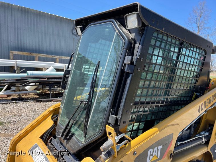 image for item JR9836 2014 Caterpillar 226B3  skid steer loader