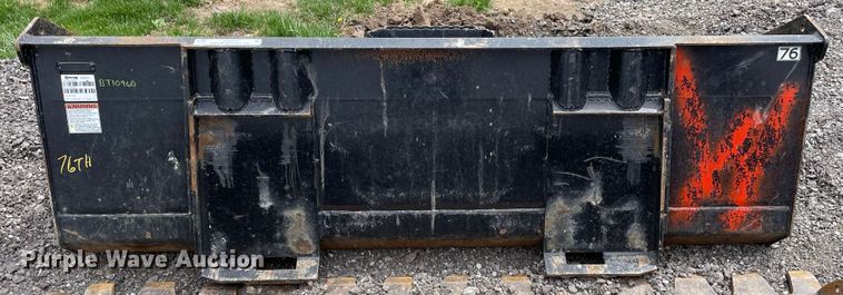 image for item JR9837 Takeuchi  76"W skid steer bucket