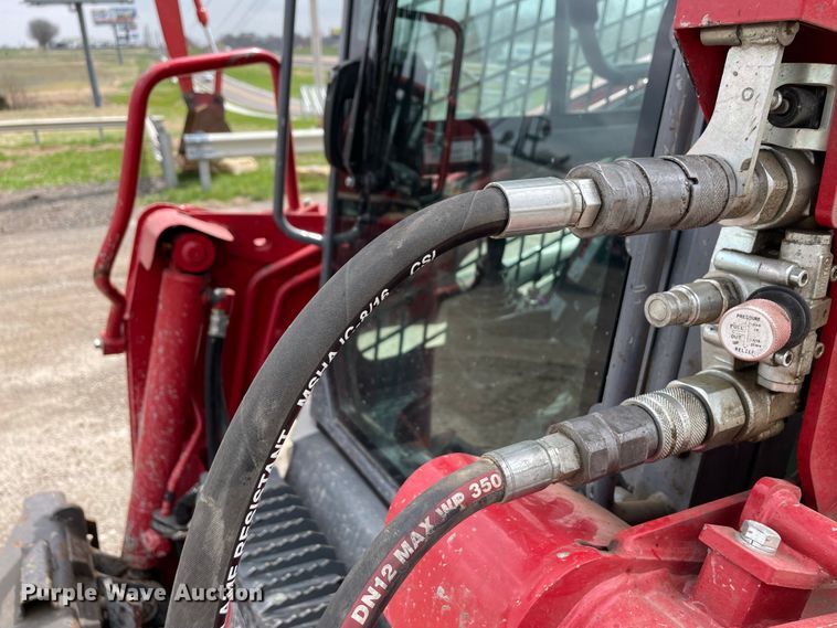 image for item JR9843 Husky HH500  skid steer breaker