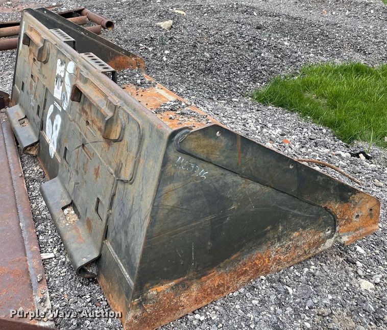 image for item JR9844 Bobcat  68"W skid steer bucket