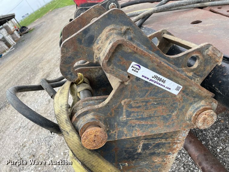 image for item JR9846 Bobcat  breaker