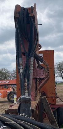 image for item JS9610 1983 MKT V30 vibratory hammer