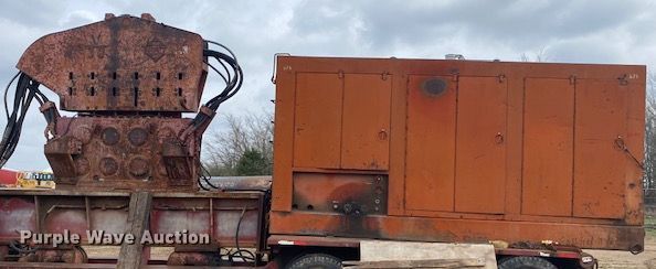 image for item JS9610 1983 MKT V30 vibratory hammer