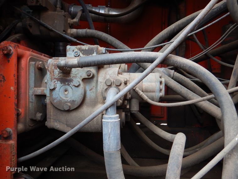 image for item JS9610 1983 MKT V30 vibratory hammer