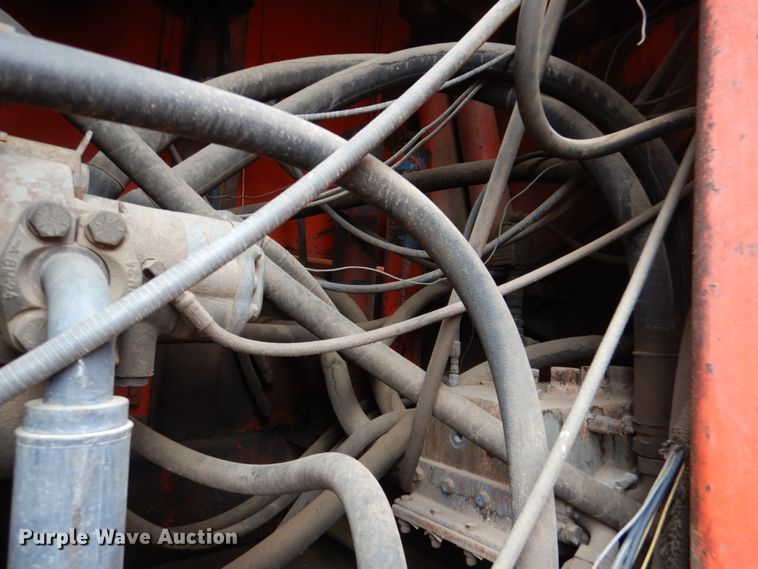 image for item JS9610 1983 MKT V30 vibratory hammer