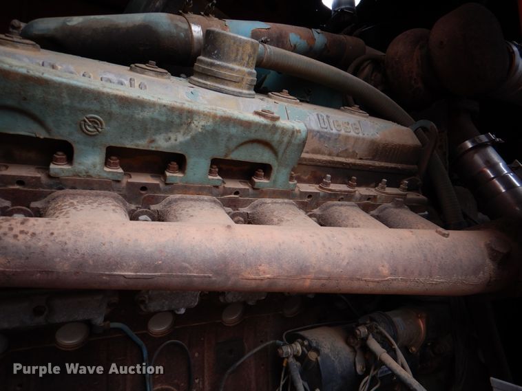 image for item JS9610 1983 MKT V30 vibratory hammer