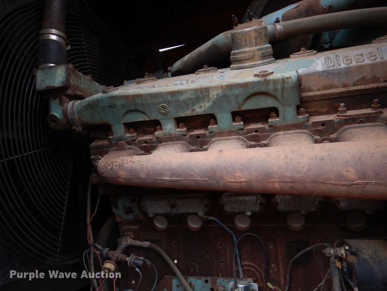 image for item JS9610 1983 MKT V30 vibratory hammer