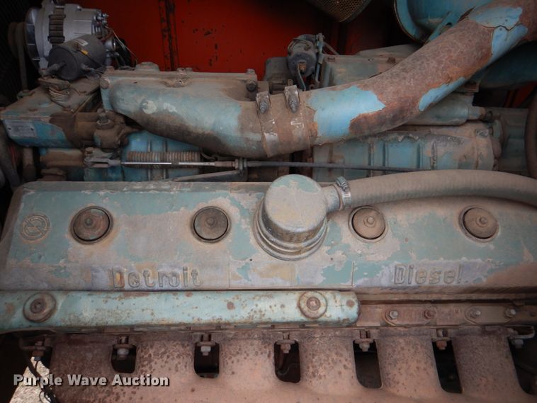 image for item JS9610 1983 MKT V30 vibratory hammer