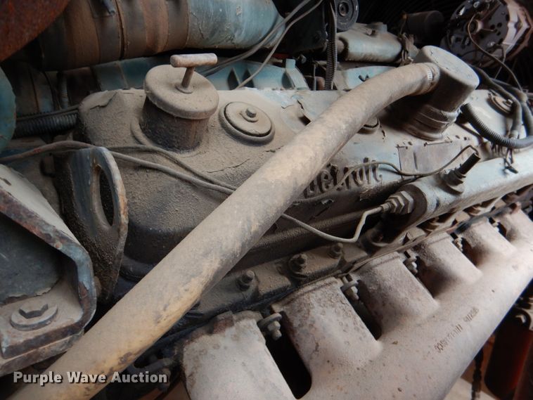 image for item JS9610 1983 MKT V30 vibratory hammer