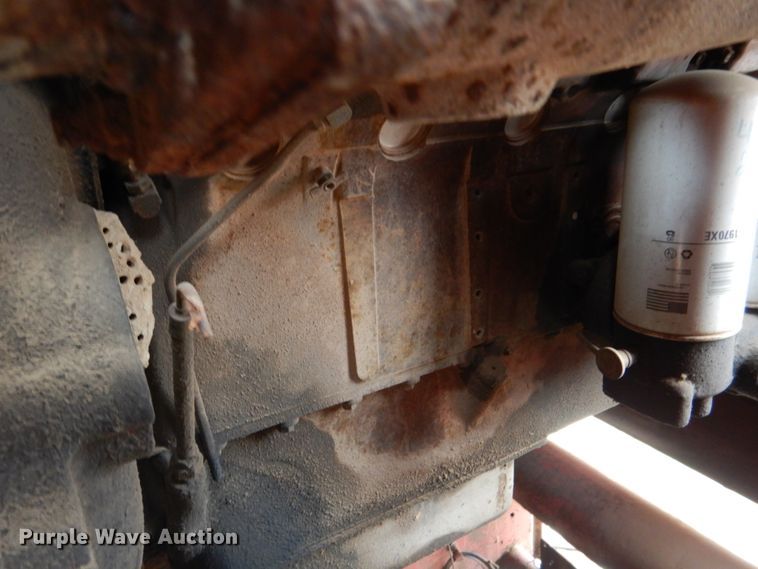 image for item JS9610 1983 MKT V30 vibratory hammer