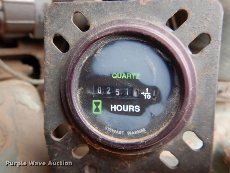 image for item JS9610 1983 MKT V30 vibratory hammer