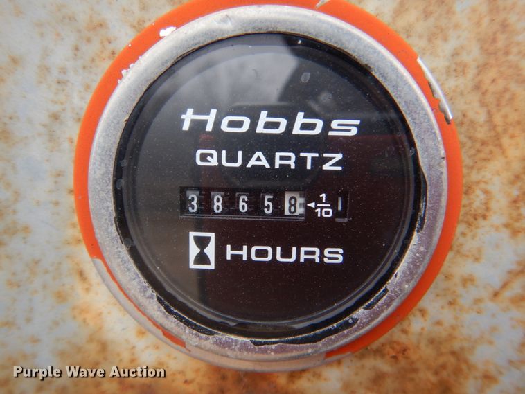 image for item JS9610 1983 MKT V30 vibratory hammer