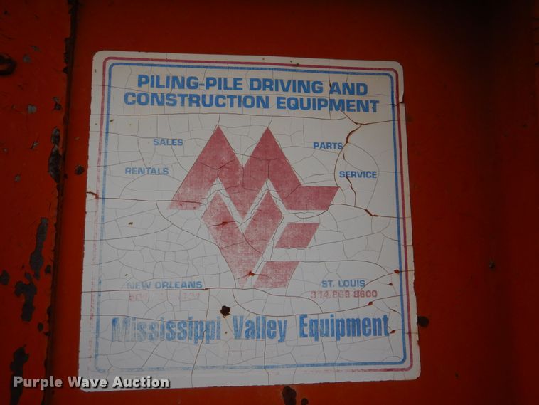 image for item JS9610 1983 MKT V30 vibratory hammer