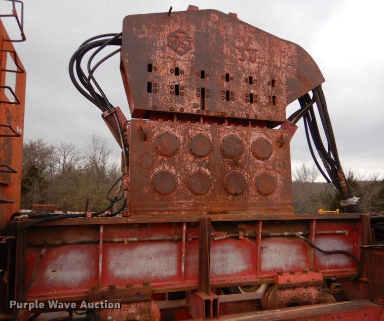 image for item JS9610 1983 MKT V30 vibratory hammer