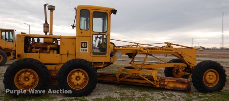 image for item JS9659 1967 Caterpillar 120  rigid frame motor grader