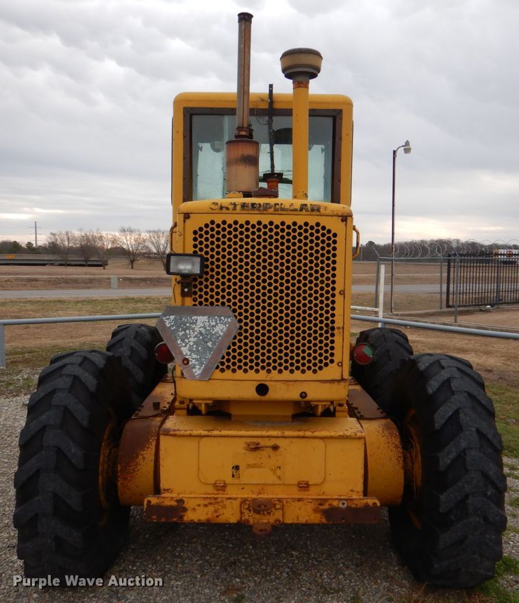 image for item JS9659 1967 Caterpillar 120  rigid frame motor grader