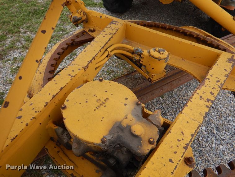 image for item JS9659 1967 Caterpillar 120  rigid frame motor grader