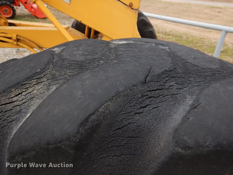 image for item JS9659 1967 Caterpillar 120  rigid frame motor grader