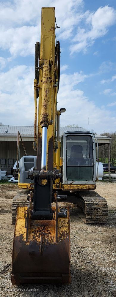 image for item KE9739 2005 Kobelco SK135SRLC-1E  excavator