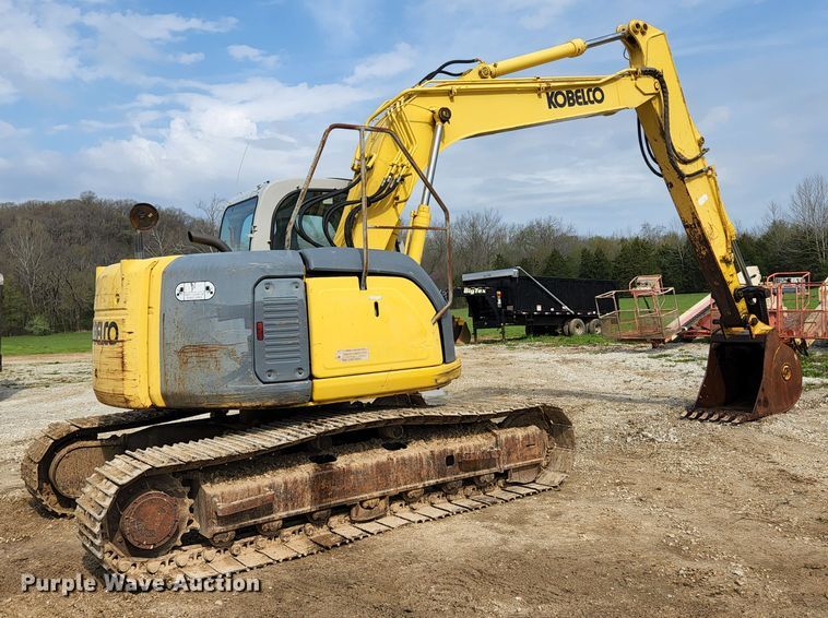 image for item KE9739 2005 Kobelco SK135SRLC-1E  excavator